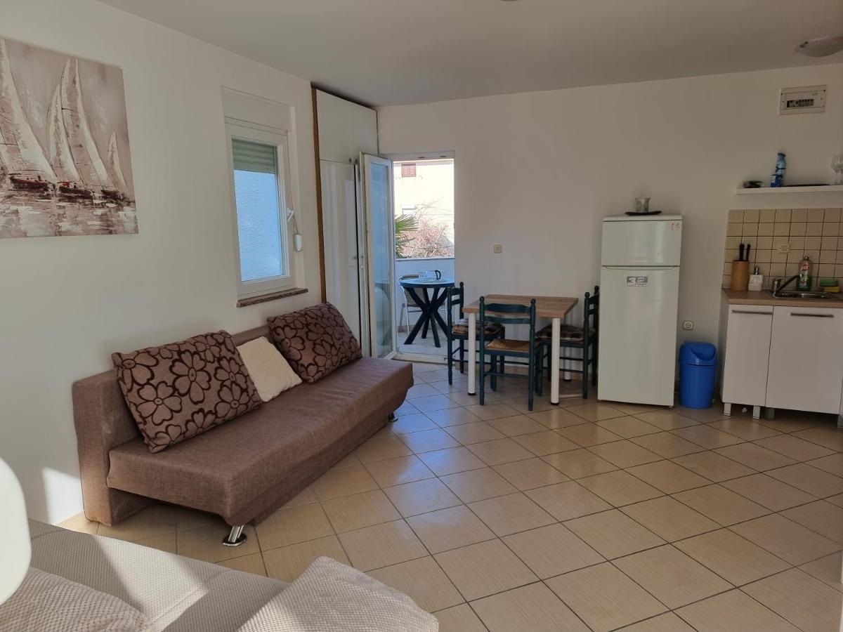 Apartment Aqua Near The City Beach 诺瓦利娅 外观 照片