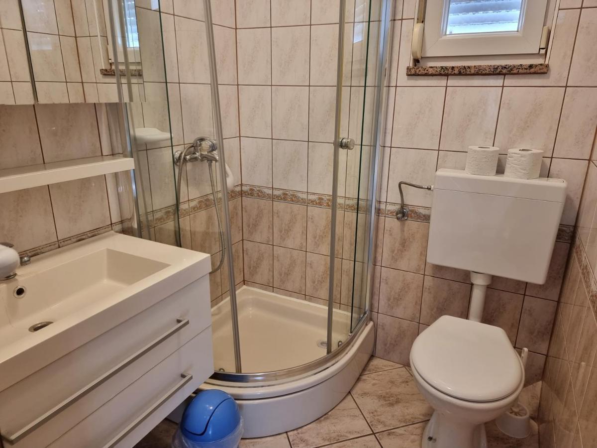Apartment Aqua Near The City Beach 诺瓦利娅 外观 照片