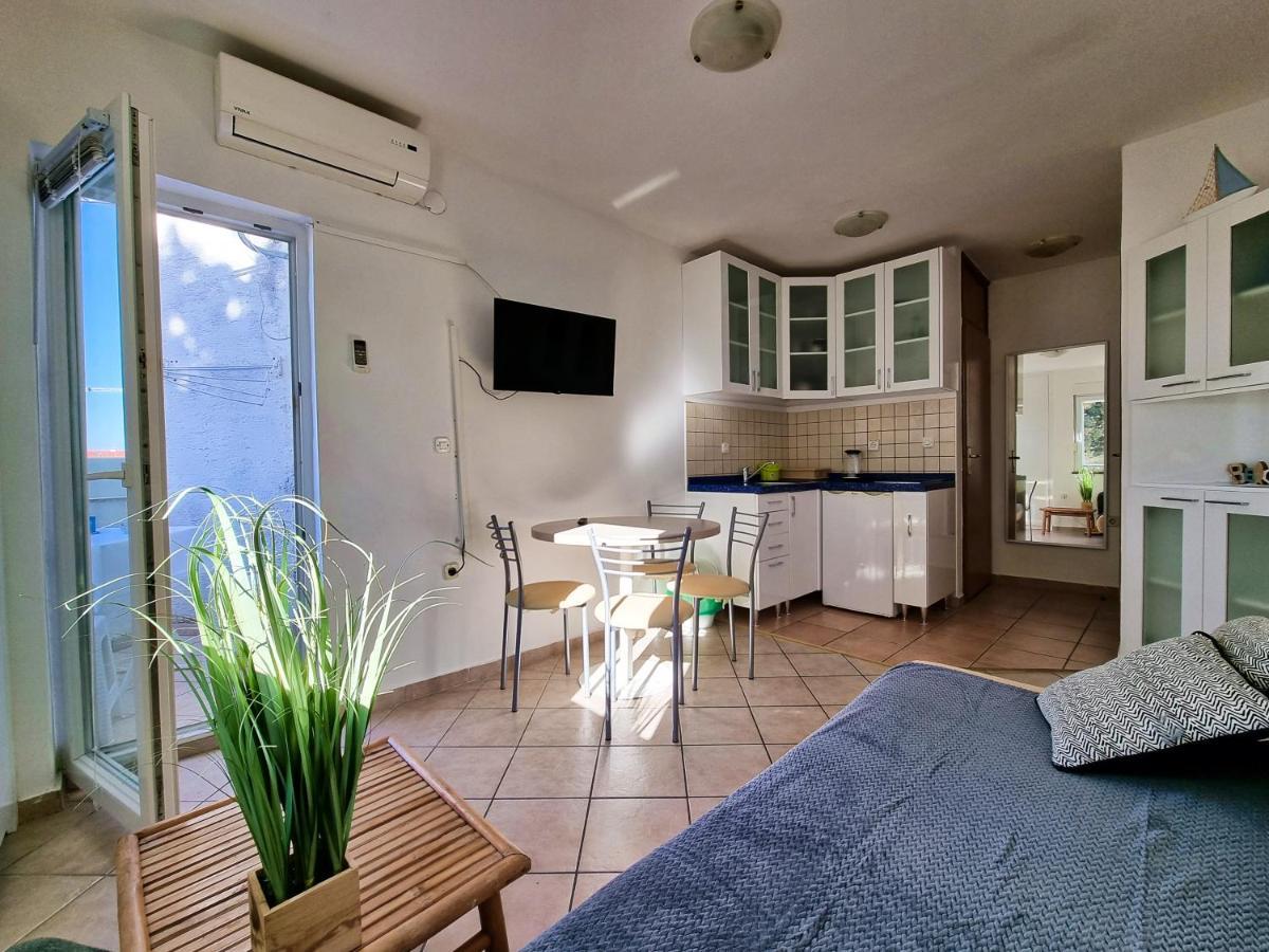 Apartment Aqua Near The City Beach 诺瓦利娅 外观 照片